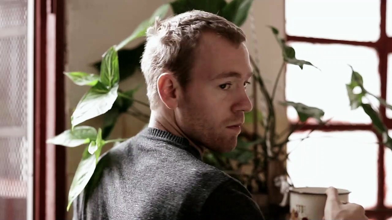 Der Blonde | movie | 2019 | Official Trailer