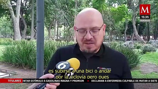 Semovi reparte trípticos sobre consejos para evitar accidentes viales en la Ciudad de México