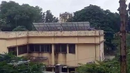 छिंदवाड़ा जिला अस्पताल में सोलर पैनल की उपेक्षा: रोशनी की सुविधा सीमित रह गई 💡