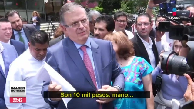 Ebrard acudió al INE para pagar una multa por hablar de propuestas de seguridad