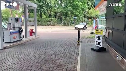 Vola la benzina, estate d'oro per le casse dello Stato