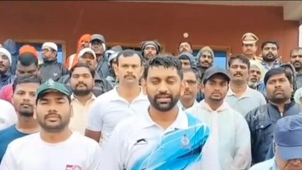 కామారెడ్డి: వర్షాన్ని సైతం లెక్కచేయని జిల్లా కలెక్టర్