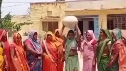 नागौर: पेयजल की मांग को लेकर महिलाओं ने किया मटकी फोड़ प्रदर्शन, जानिए कहां