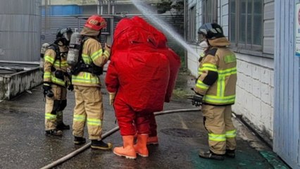 김해 본산공단 공장서 유증기 누출...인명피해 없어 / YTN