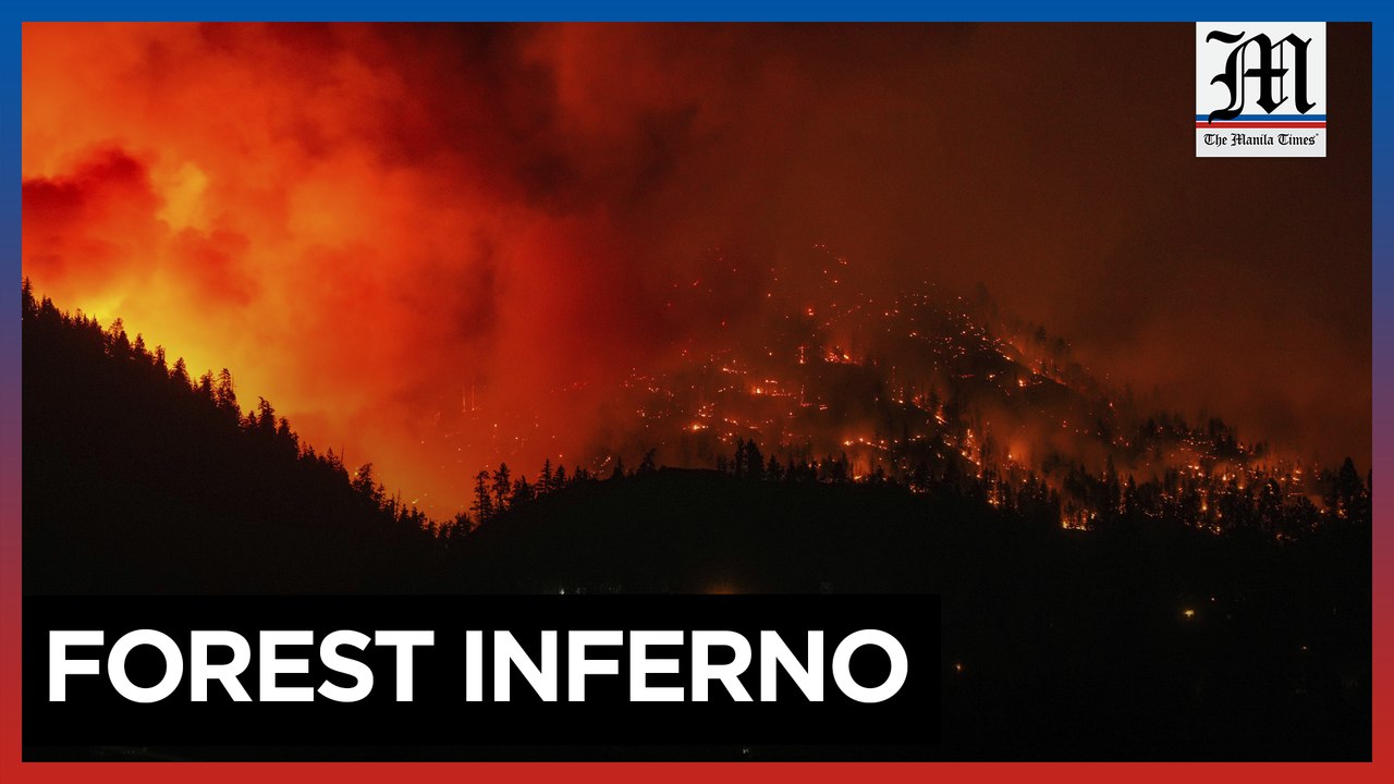 Thousands flee wildfire near Canada's northwest territories capital