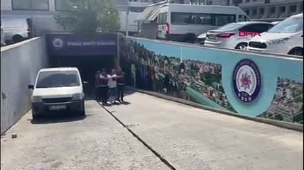 Gözaltındaki rapçiler adliyeye sevk edildi