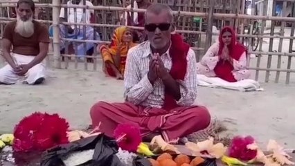 पश्चिमी चंपारण: मां दुर्गा ने दिया नसीहत तो मुस्लिम व्यक्ति पढने लगा नमाज, और फिर हुआ ये..