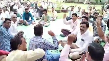 खरगौन: खाद बीज राशन वितरण कार्य ठप्प,सैकड़ों सोसायटियों में ताले,जाने वजह