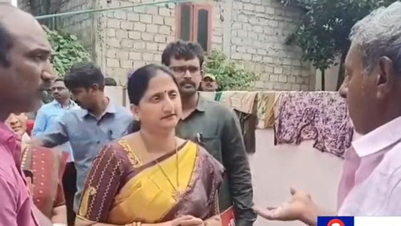 తూర్పు గోదావరి జిల్లా: రంగంలోకి దిగిన కలెక్టర్... ప్రత్యక్షంగా...