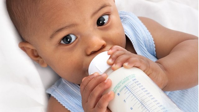 1 Saal ke bacche ko kitna doodh dena chahiye | 1 साल के बच्चे को कितना दूध देना चाहिए | Boldsky