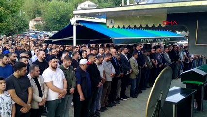 Kocaeli'de 10 yaşındaki çocuğun başına isabet eden mermi cinayeti