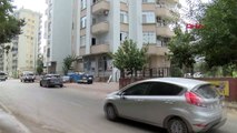 Un homme qui a poignardé sa femme et son fils après une dispute à Adana transporté à l'hôpital
