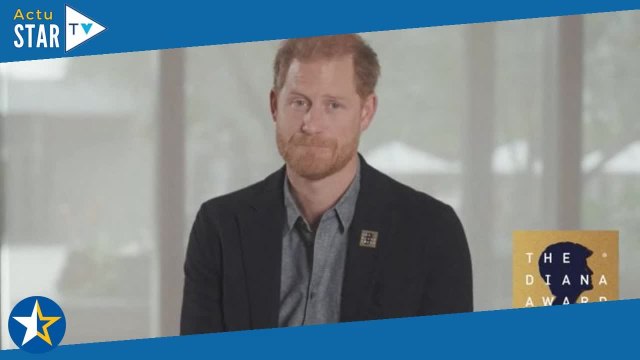 Prince Harry retouches ou chirurgie esthétique Ce détail sur sa dernière photo qui interroge