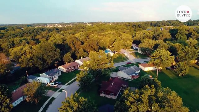 Man Saved Girl From Bus Abuser @LoveBuster_