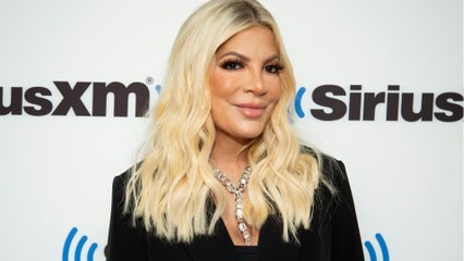 GALA VIDEO - Tori Spelling fauchée : cette décision de son père qui l’a “bouleversée”