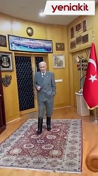 MHP lideri Bahçeli çizmeleri giyip mesaj verdi