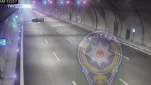 Cebeci Tüneli'ndeki kaza güvenlik kamerasında
