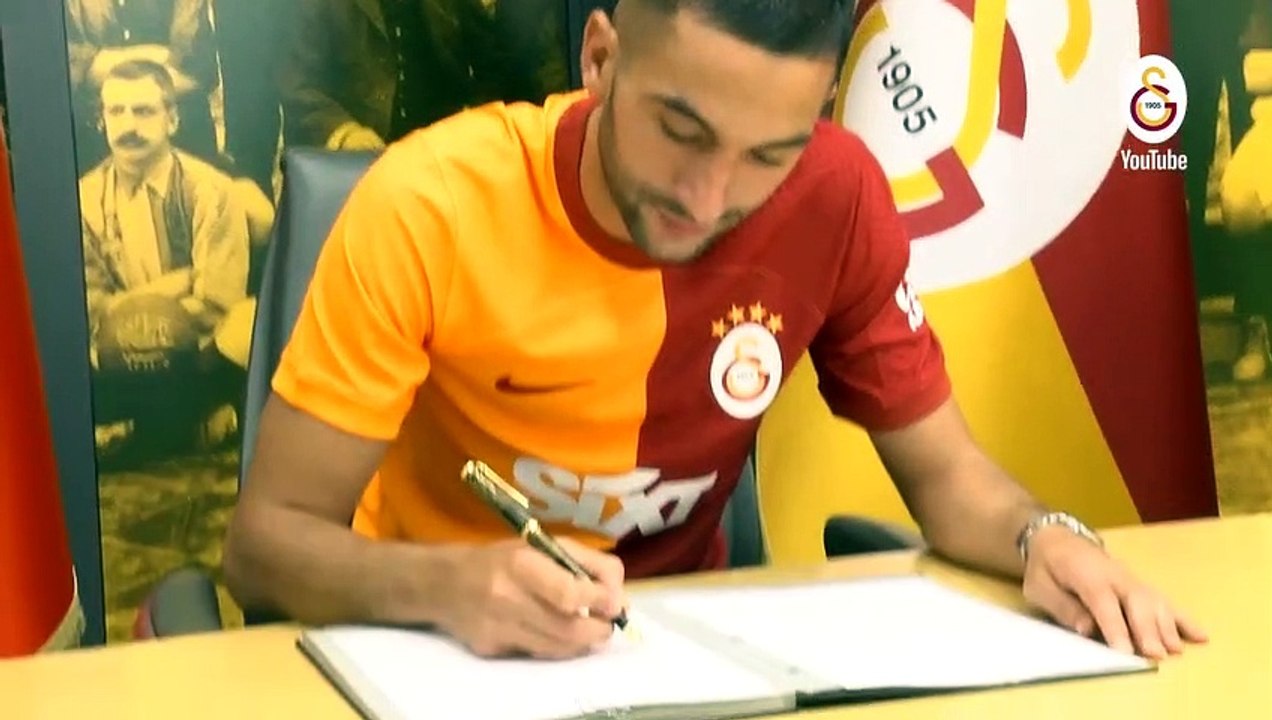 Son Dakika: Galatasaray, Hakim Ziyech transferi için görüşmelere başlandığını KAP'a bildirdi