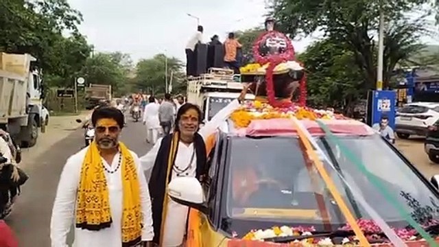 Kanwar Yatra: अजमेर में नाचते-गाते निकल रही कांवड़ यात्रा