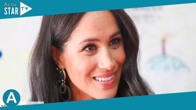 Meghan Markle vue sans sa bague de fiançailles la raison dévoilée !