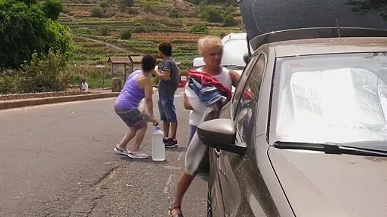 Feuer auf Teneriffa: Mehr als 12.000 Menschen in Sicherheit gebracht