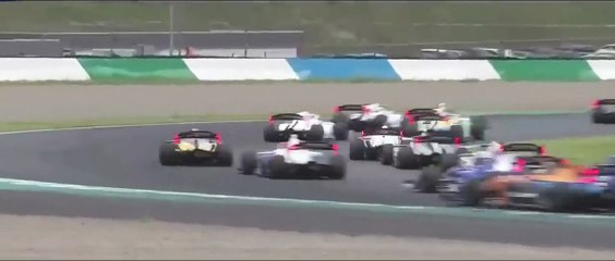 Super Formula 2023 Motegi, incidente incredibile con protagonista Lawson