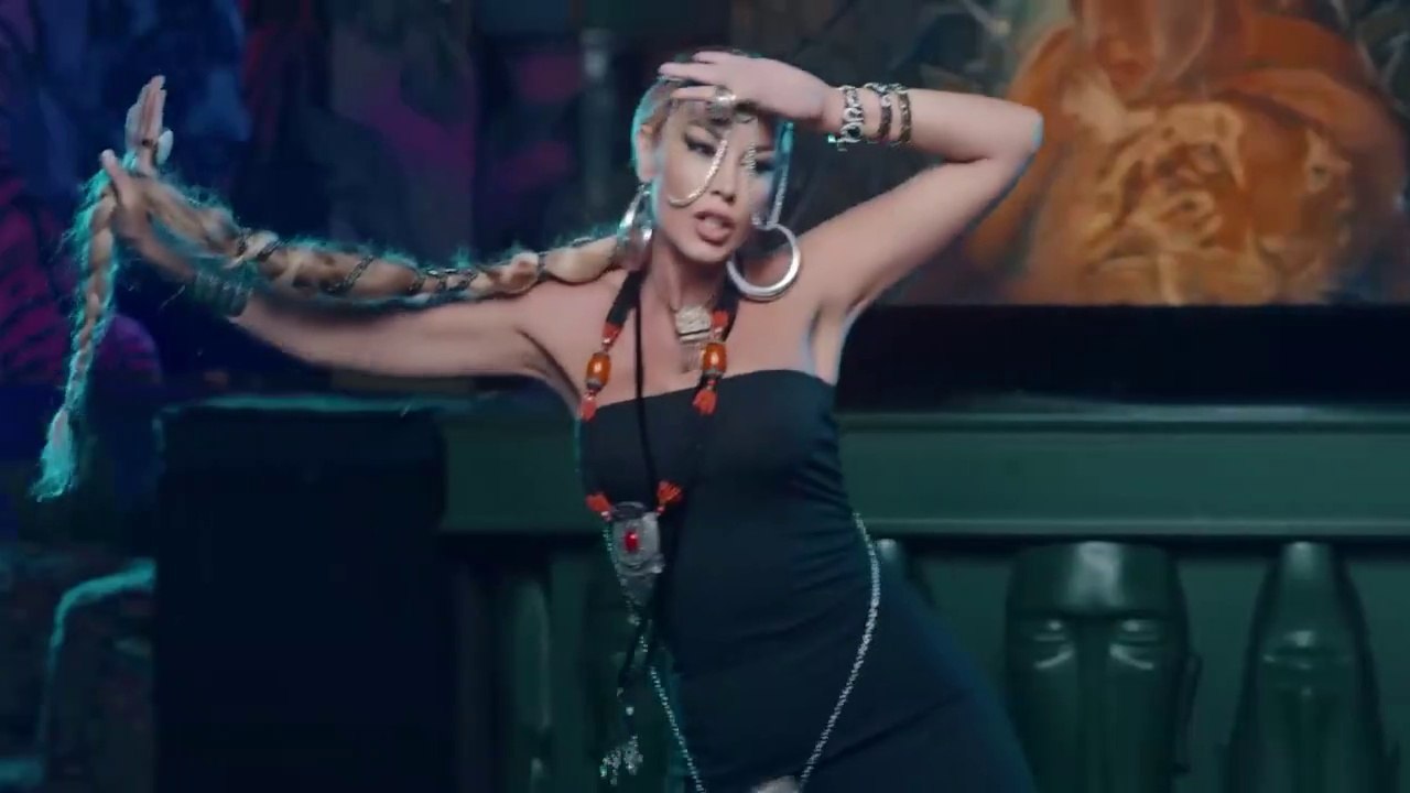 Petek Dinçöz - Yandırdın Kalbimi