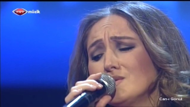 Çiğdem Yarkın / Kurusa fidanın güllerin solsa