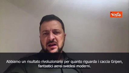 Zelensky: Ci avviciniamo a utilizzo dei caccia Gripen nei cieli ucraini