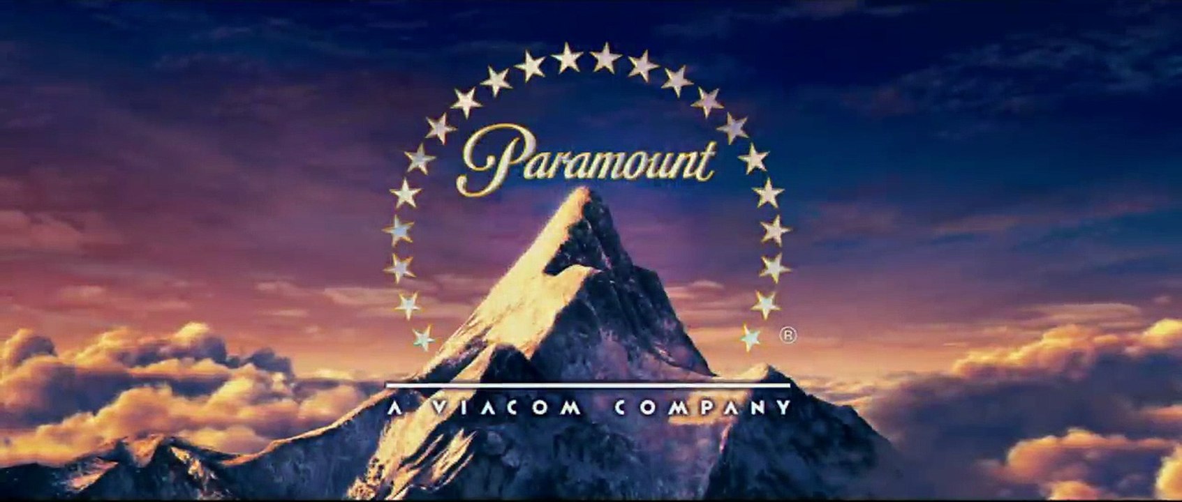 Bande-annonce de Barbarella : Jane Fonda se confie sur ses relations compliquées avec des géants du cinéma comme Jean-Luc Godard et Robert Redford