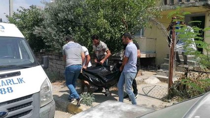 Otel çalışanı yatağında ölü bulundu