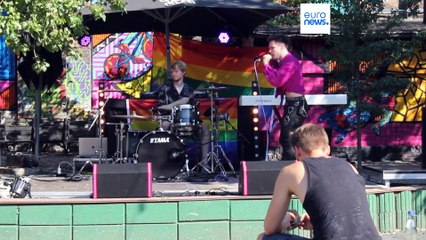 Berlino, la comunità Lgbt organizza un festival di strada per promuovere l'inclusività