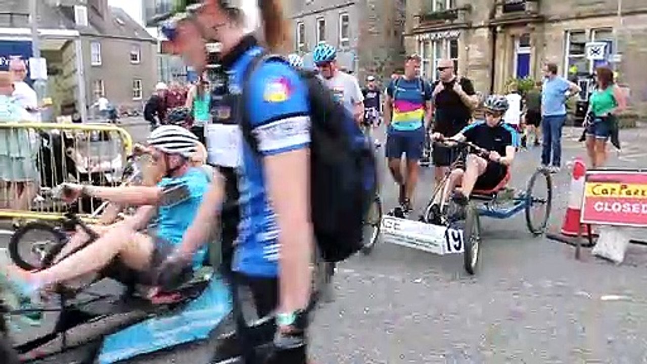Ellon Pedal Car Race - leaving the starting area
