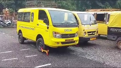 स्कूली वाहनों पर गिरी कार्रवाई की गाज