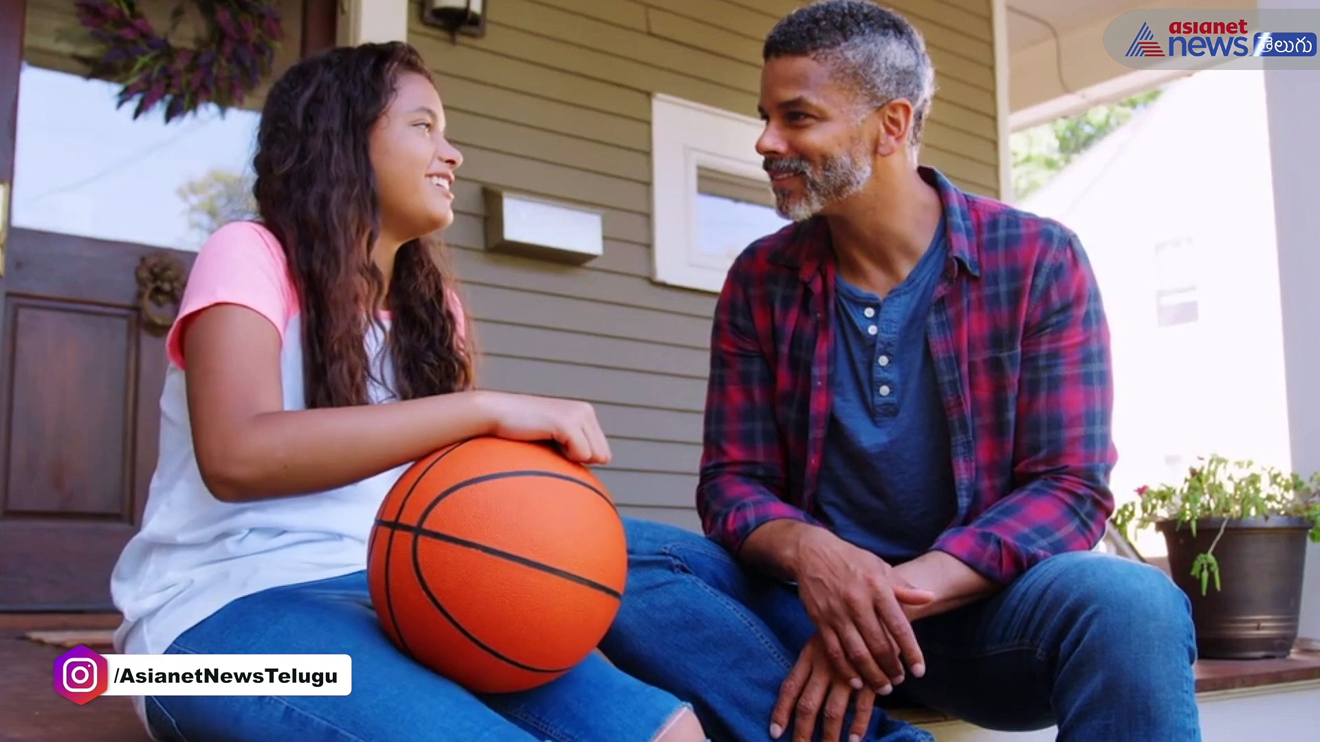 ఆడపిల్లల తండ్రులూ...మీ పిల్లలతో మీరు ఇలానే ఉంటున్నారా..?