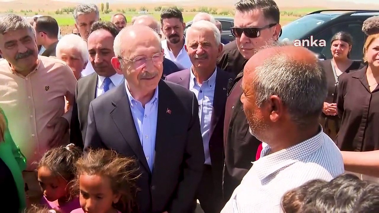 Kemal Kılıçdaroğlu, Sincan Çokören Köyünü Ziyaret Etti: "Asıl Hedef, Herkesin Ürettiğinin, Alın Terinin Değerli Olduğu, Köylünün de Milletin Efendisi...