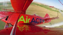 Türkiye'nin Tek Kadın Akrobasi Pilotu Semin Öztürk Şener Havacılık Festivalinde Gösteri Yaptı