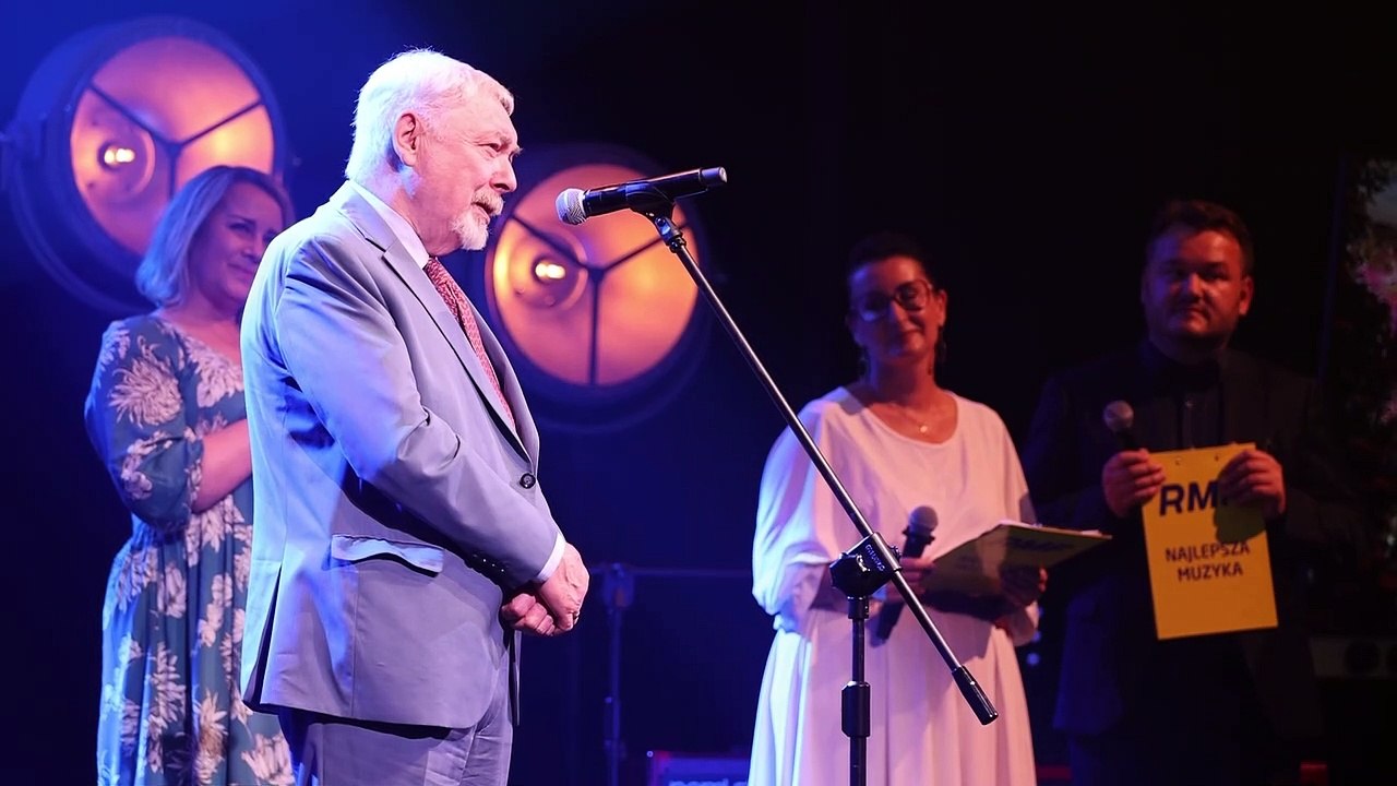 TEATR GROTESKA WELTSCHEK POZEGNANIE