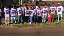 Familiares e amigos de jovem morto em confronto com a PM fazem manifestação