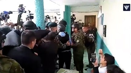 Ekvador seçimleri: Suikastla öldürülen adayın yerine geçen Zurita, sandığa böyle gitti