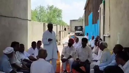 पिलानी: कांग्रेस पर्यवेक्षक ने टटोली कार्यकर्ताओं की नब्‍ज, कार्यकर्ताओं ने जताई नाराजगी