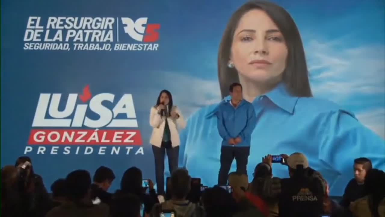 La candidata correísta Luisa González se enfrentará al joven empresario Daniel Noboa el próximo 15 de octubre
