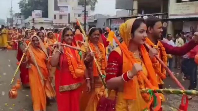 खरगौन: भोले के भक्तों का उमड़ा सैलाब,बोल बम के जयकारों के गुंजा आसमान