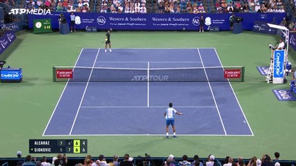 Djokovic derrota a Alcaraz y se alza con el Masters de Cincinnati