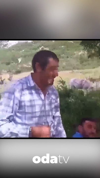 Koyunlara askeri eğitim veren çoban sosyal medyada yeniden gündem oldu