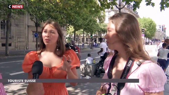 Depuis 3 semaines, plusieurs dizaines de migrants se sont installés sur les parvis de l'Hôtel de Ville de Paris.