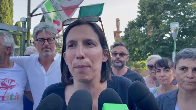 Salario minimo, Schlein: Raggiunte le 300 mila firme