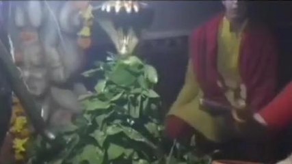 जबलपुर: दो त्योहारों का अद्भुत संयोग, शिव को अर्पित किया, नाग मंदिर में लंबी कतार