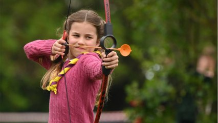 Voici - La princesse Charlotte : voilà à quoi elle ressemblera quand elle sera grande selon une IA ! (1)
