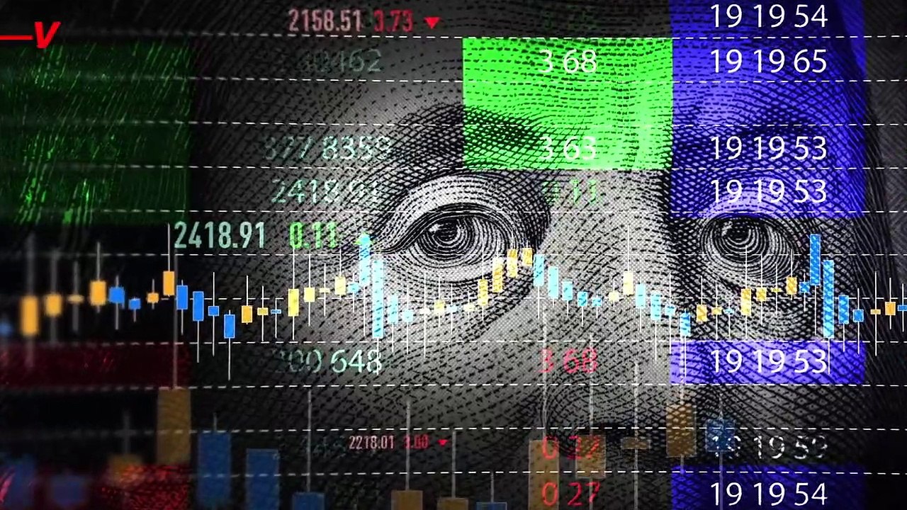 Real Estate Expert Says Housing Market Is at ‘Rock Bottom’ Due to High Mortgage Rates and Prices